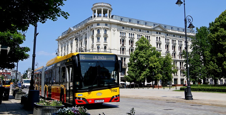 Gazowe Solarisy debiutują w MZA